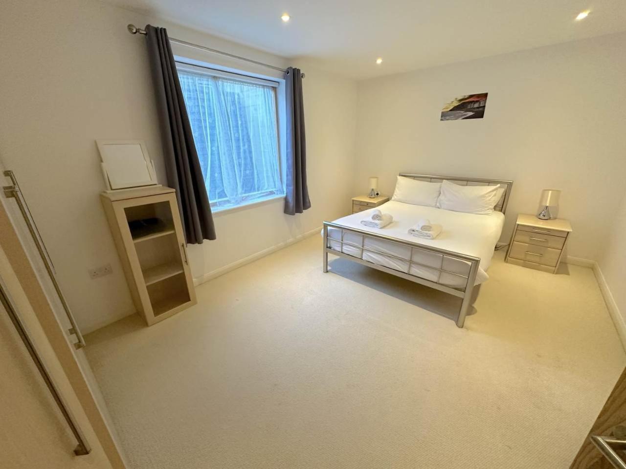 Parc Y Bryn Serviced Apartments آبيريستويث المظهر الخارجي الصورة