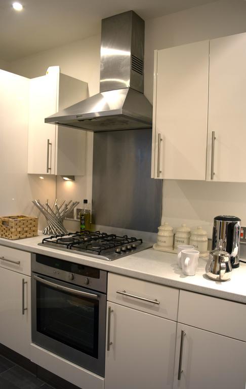 Parc Y Bryn Serviced Apartments آبيريستويث المظهر الخارجي الصورة