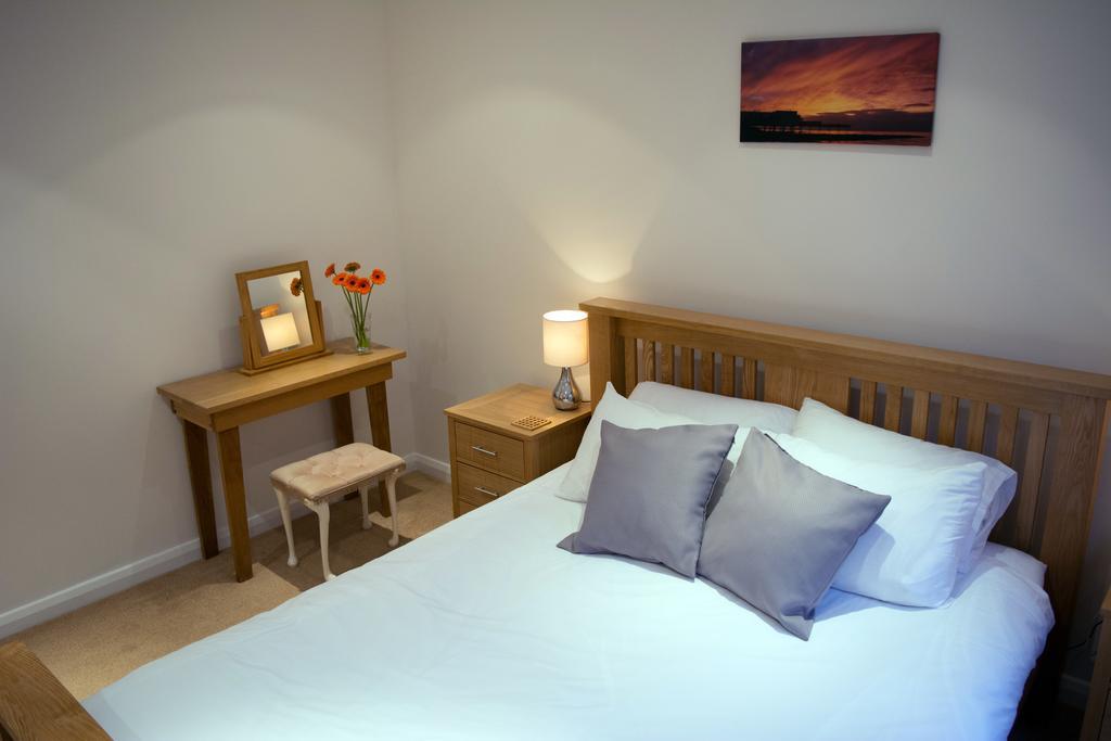 Parc Y Bryn Serviced Apartments آبيريستويث المظهر الخارجي الصورة