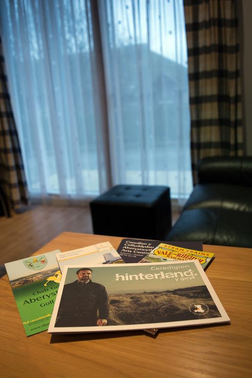 Parc Y Bryn Serviced Apartments آبيريستويث المظهر الخارجي الصورة