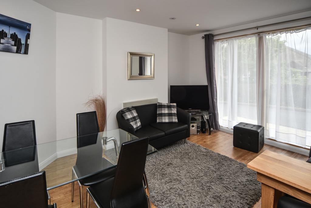 Parc Y Bryn Serviced Apartments آبيريستويث المظهر الخارجي الصورة