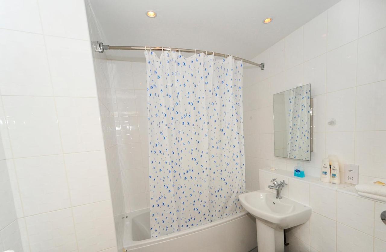 Parc Y Bryn Serviced Apartments آبيريستويث المظهر الخارجي الصورة